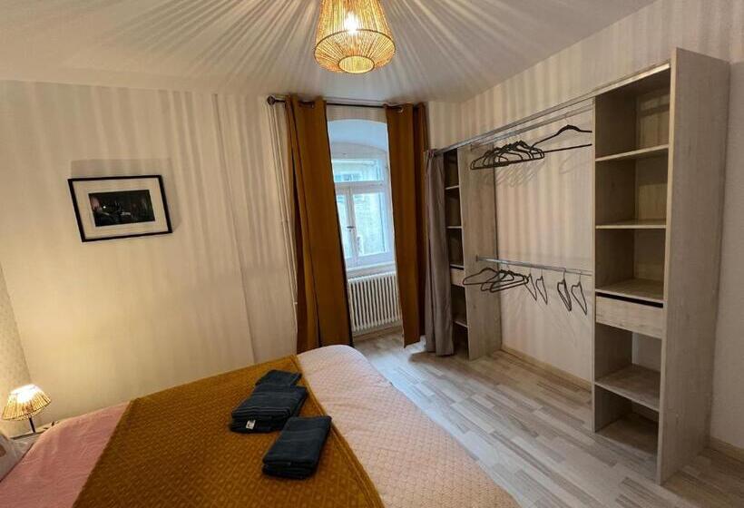 Ca S Est Passé à La Cour Aux Moines