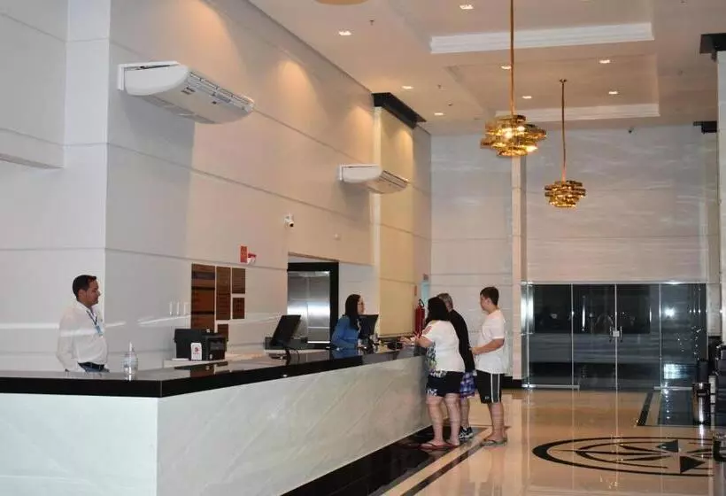 Hotelli Piazza Diroma Caldas Novas