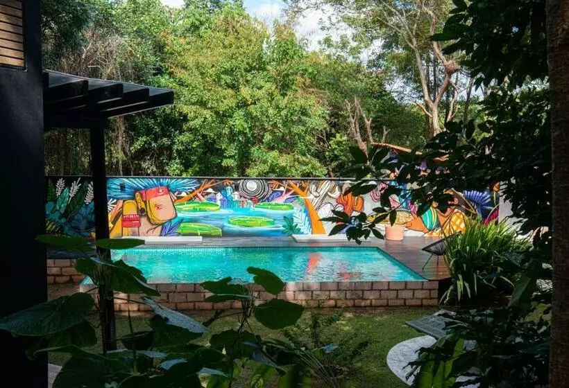 Retkeilymaja Casa Antônia   Pousada Boutique