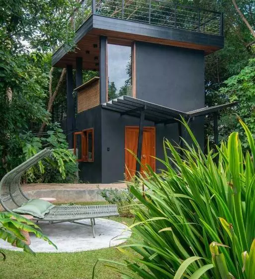 Retkeilymaja Casa Antônia   Pousada Boutique