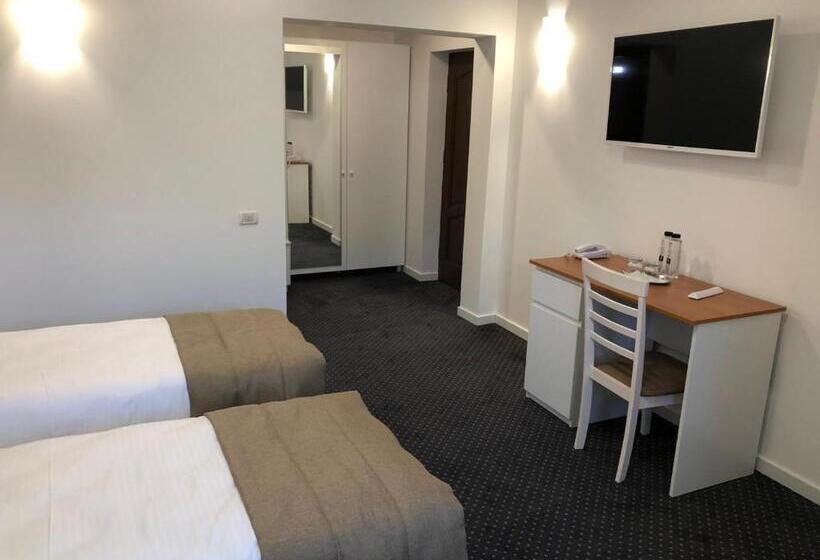 Bed and Breakfast Pensiunea Piscul Cainelui