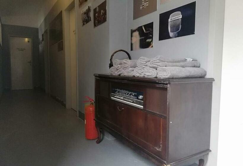 Hostel Doupä› Humpolec