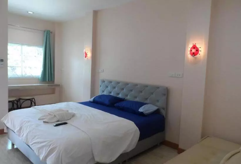 Hotelli โรงแรมประทับใจ