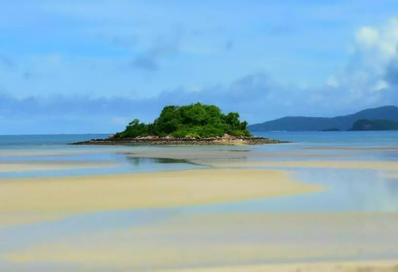 Hotelli โรงแรมประทับใจ