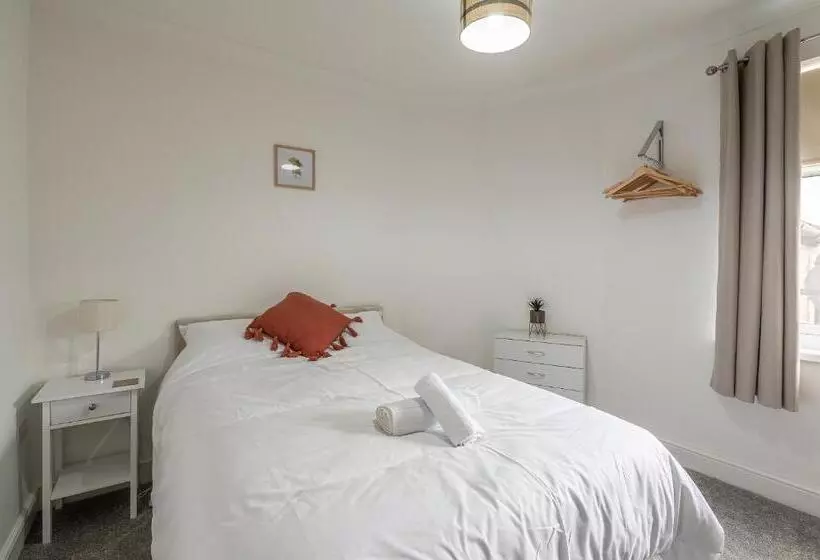 Kingsway Property