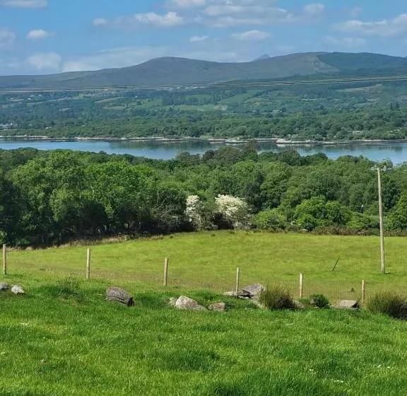 Oaklane Glamping Cabins