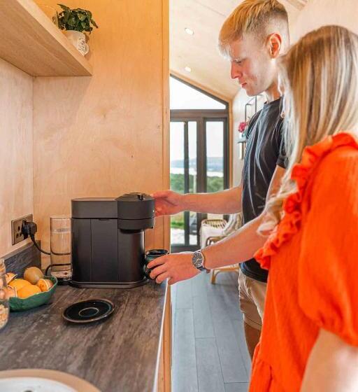 Oaklane Glamping Cabins