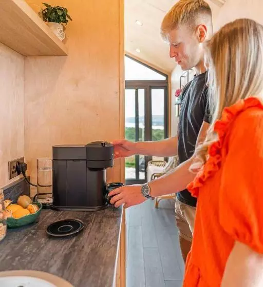 Oaklane Glamping Cabins