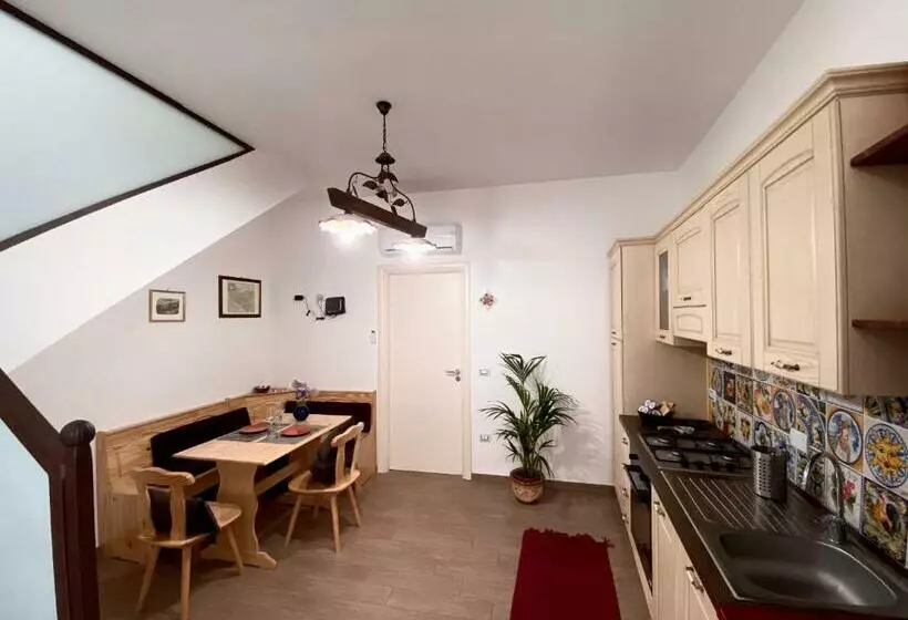 پانسیون Casa Ferrara