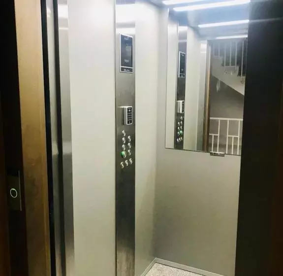 Seaview Apartment