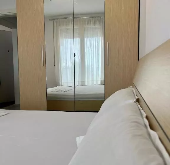 Seaview Apartment