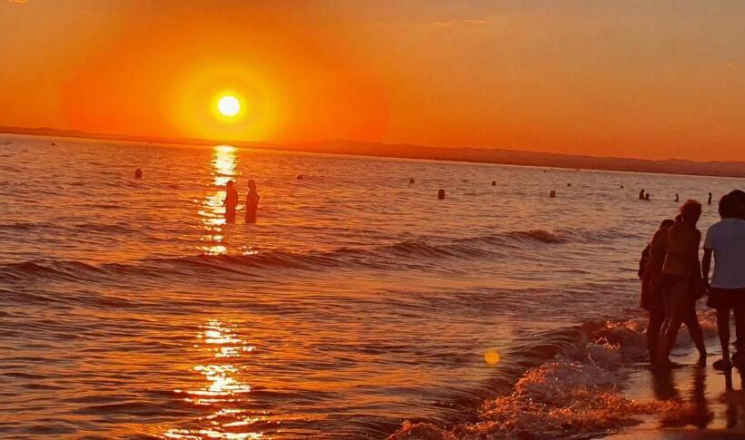 Beau T2 Proche Plage Et Commerces, Logia