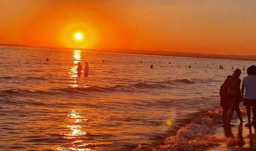 Beau T2 Proche Plage Et Commerces, Logia