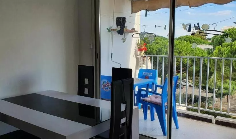 Beau T2 Proche Plage Et Commerces, Logia