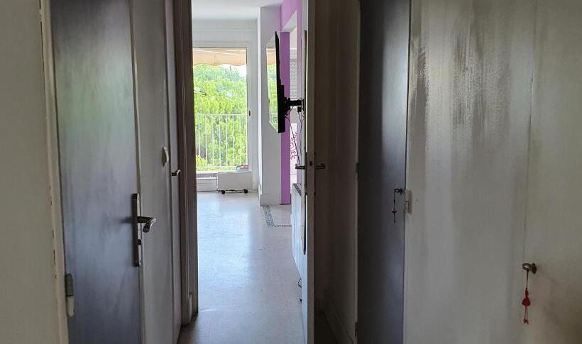 Beau T2 Proche Plage Et Commerces, Logia