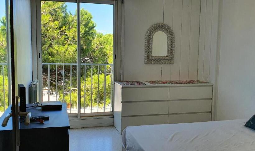 Beau T2 Proche Plage Et Commerces, Logia