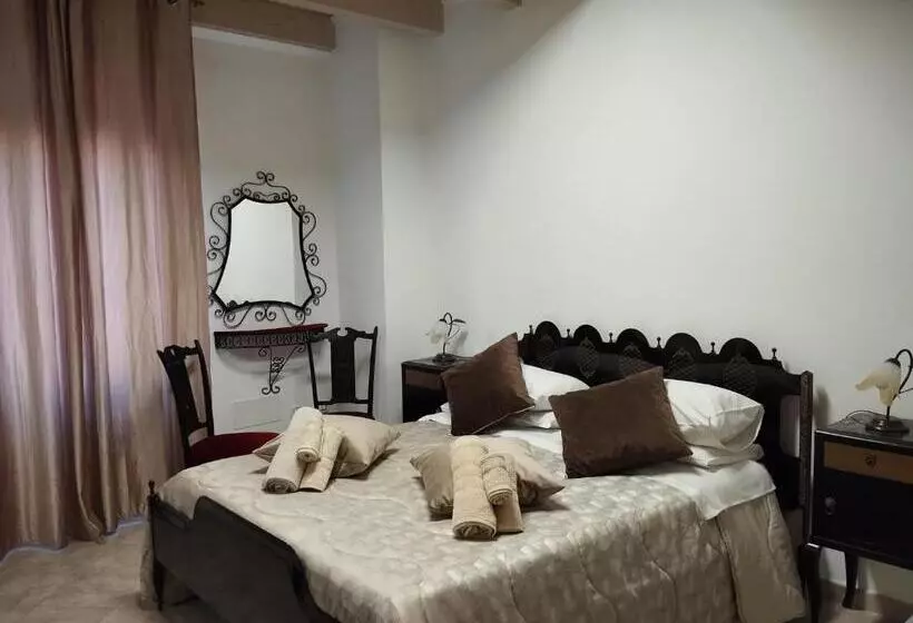 Aamiaismajoitus (B&B) Affittacamere Vicino Al Porto