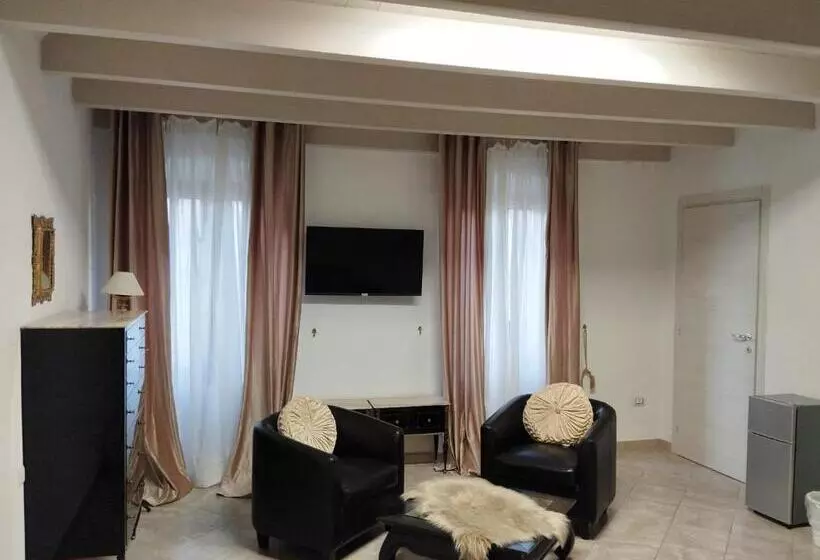 Aamiaismajoitus (B&B) Affittacamere Vicino Al Porto