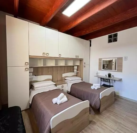 Aamiaismajoitus (B&B) Affittacamere Vicino Al Porto