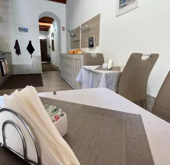 Aamiaismajoitus (B&B) Affittacamere Vicino Al Porto