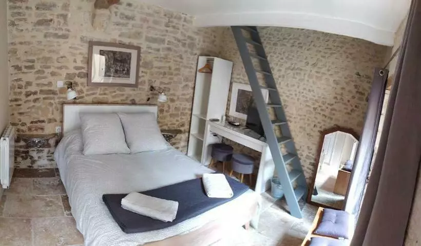 ベッドアンドブレックファースト Chambre D´hote En Famille