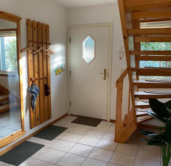 Freistehendes Einfamilienhaus Mit Boddenblick Nähe Ostsee