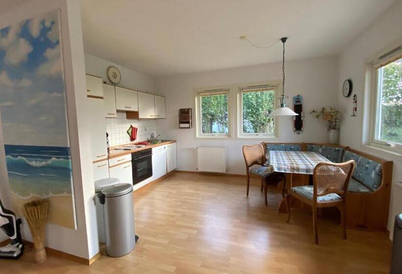 Freistehendes Einfamilienhaus Mit Boddenblick Nähe Ostsee