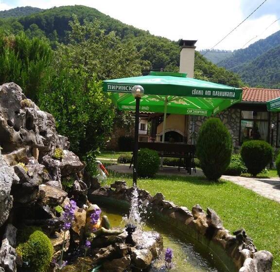 בית מלון כפרי стар мерак