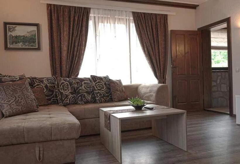 בית מלון כפרי стар мерак