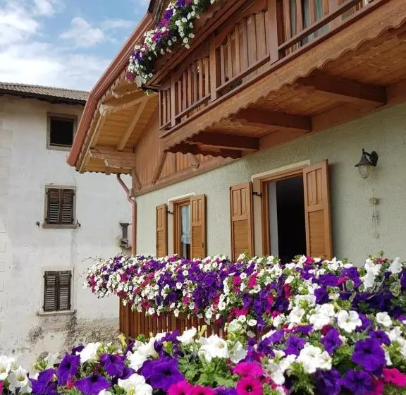 ホテル Agritur Coryletum