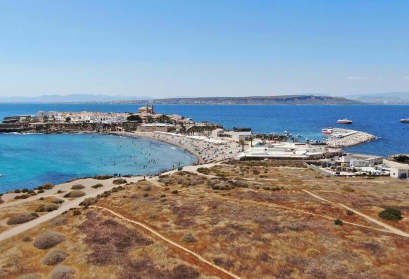 Mama Banana Relax House