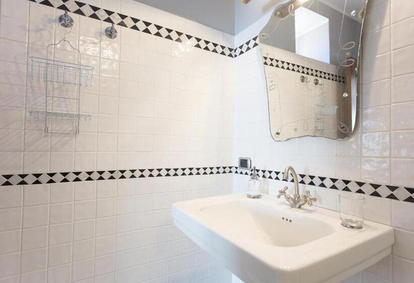 پانسیون B&b Palazzo De I Mysteri