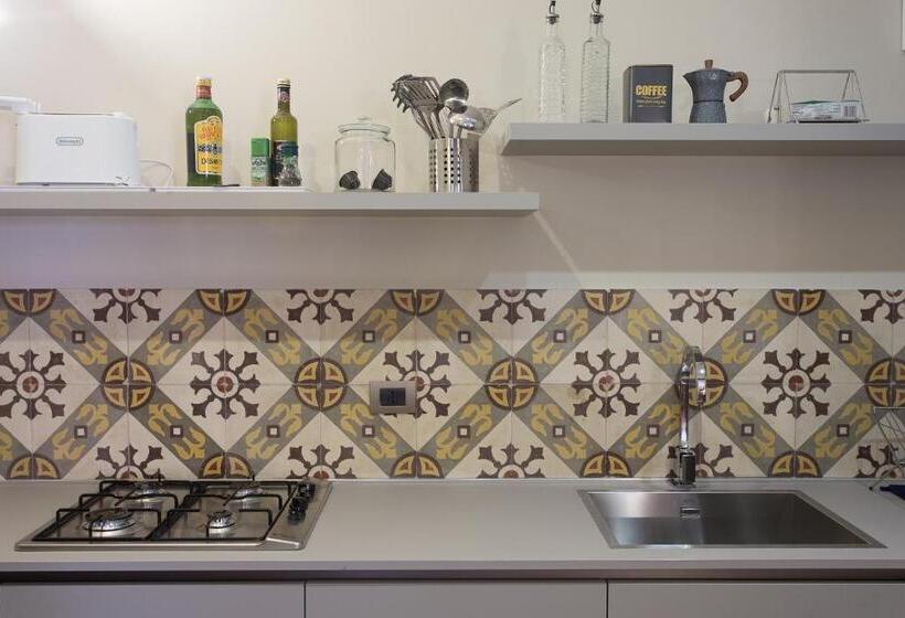 پانسیون B&b Palazzo De I Mysteri