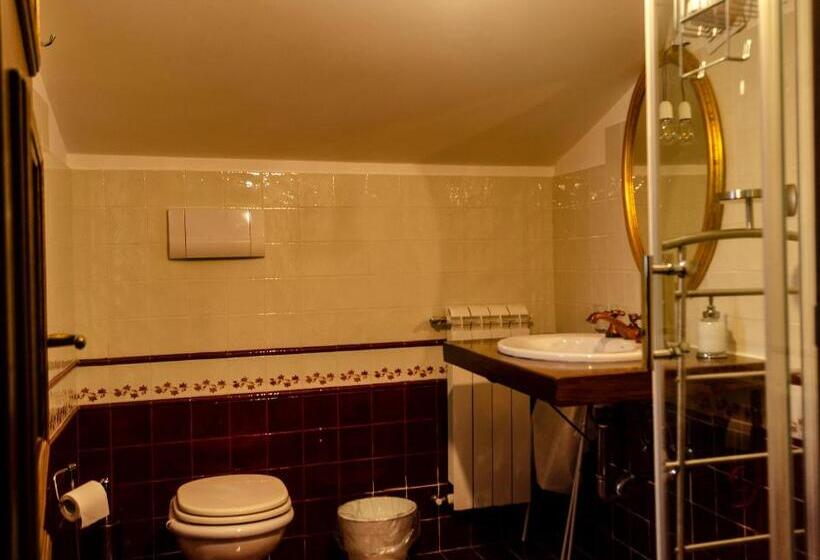 پانسیون B&b Palazzo De I Mysteri