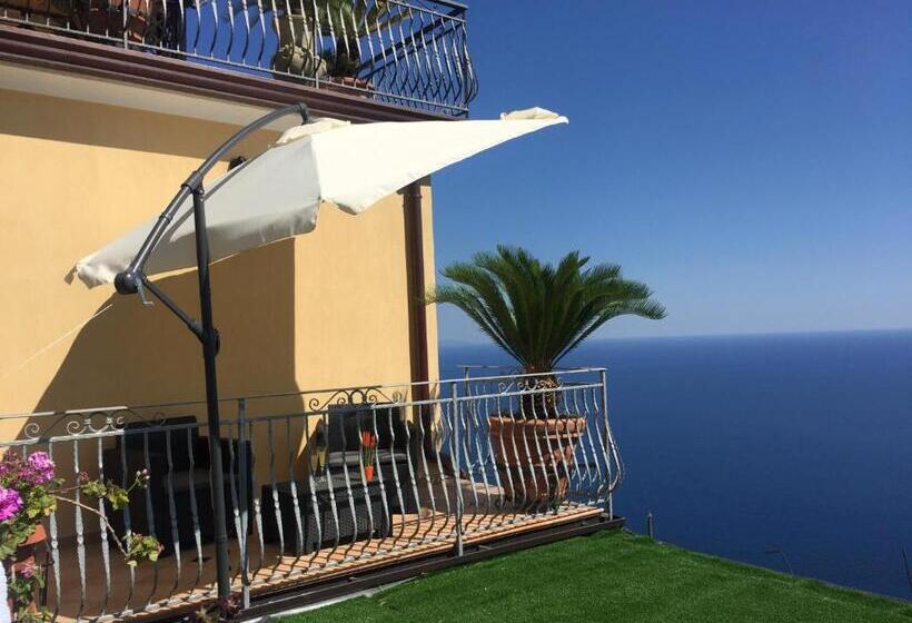 Пансион Carluccio’s Stanza Privata Vista Mare