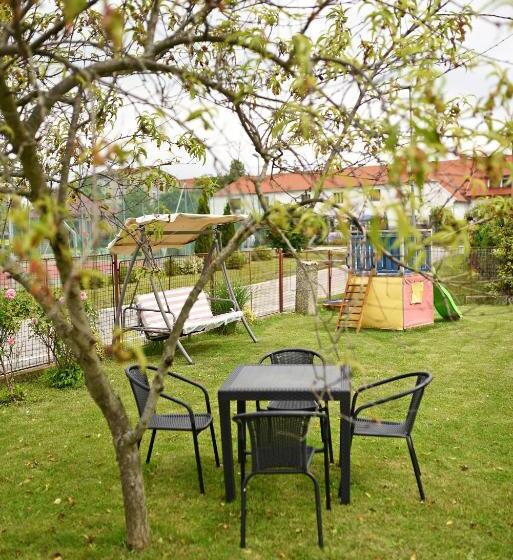 פנסיון Penzion Rozárka