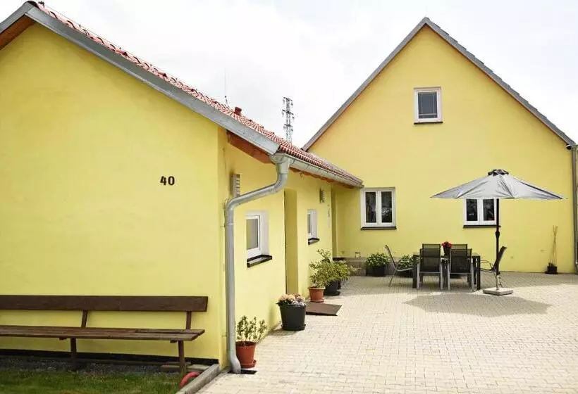 Majatalo Penzion Rozárka