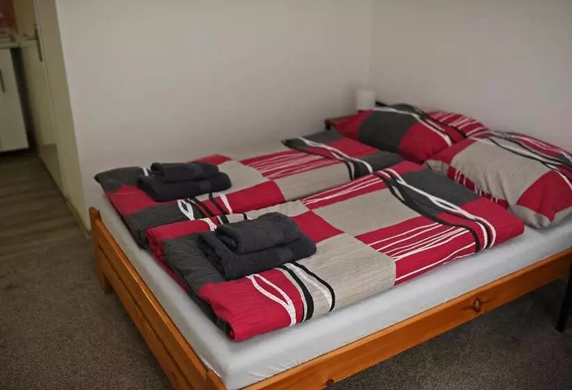 Majatalo Penzion Rozárka