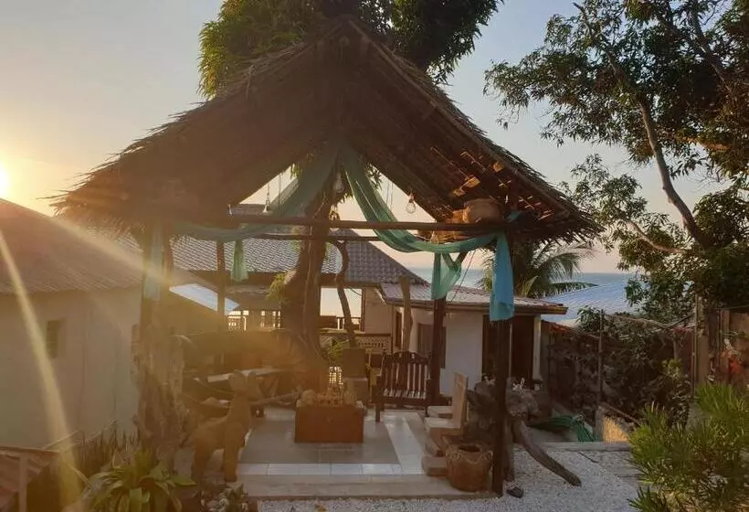 Raya Del Sol Dive Resort