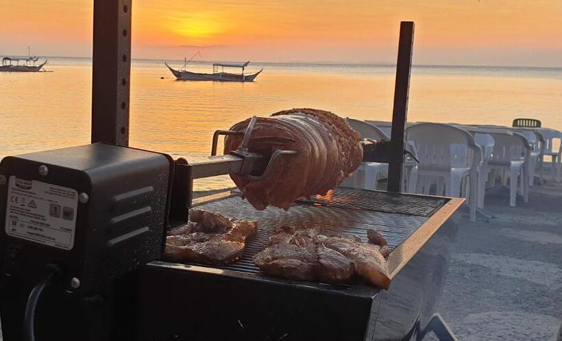 Raya Del Sol Dive Resort