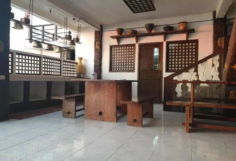 Raya Del Sol Dive Resort