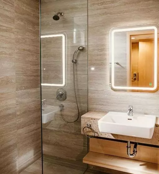 Tagore Spa Apart