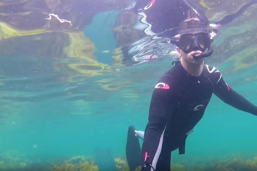 Two Bed Bungalow With Sunroom And Stunning Views