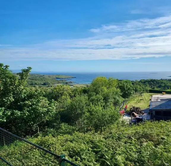 Two Bed Bungalow With Sunroom And Stunning Views