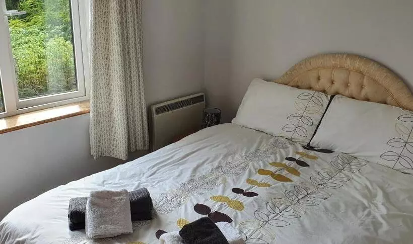 Two Bed Bungalow With Sunroom And Stunning Views