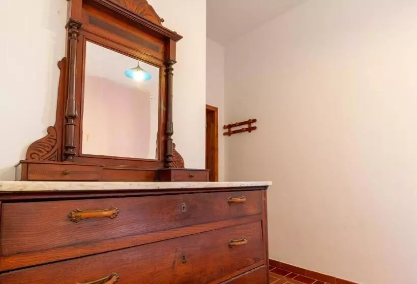 Welcomely   Josto Panoramic House