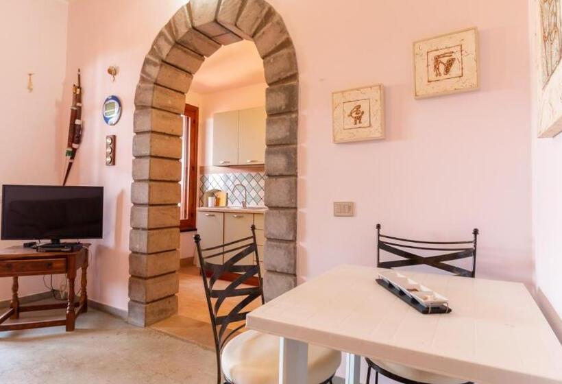 Welcomely   Josto Panoramic House