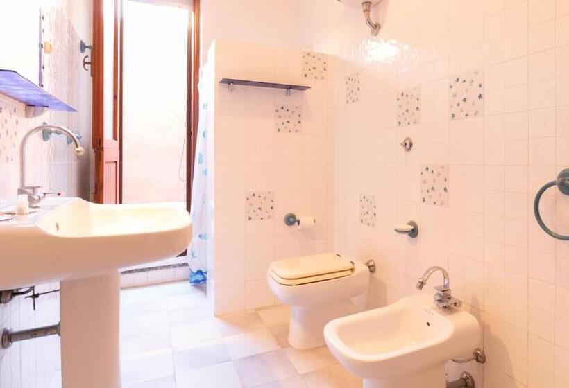 Welcomely   Josto Panoramic House