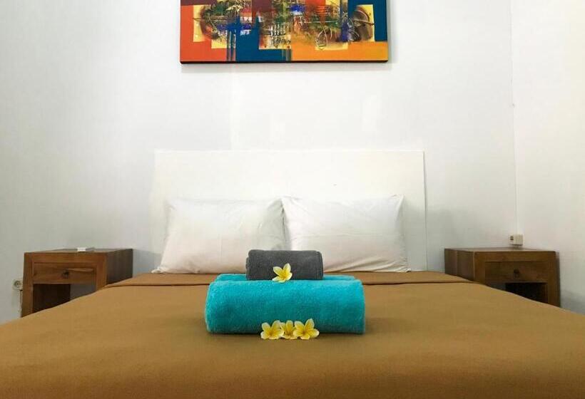 호스텔 The Cheap & Cozy Canggu