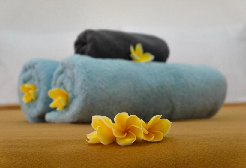 호스텔 The Cheap & Cozy Canggu